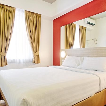 Red Planet Quezon City Timog Exterior photo