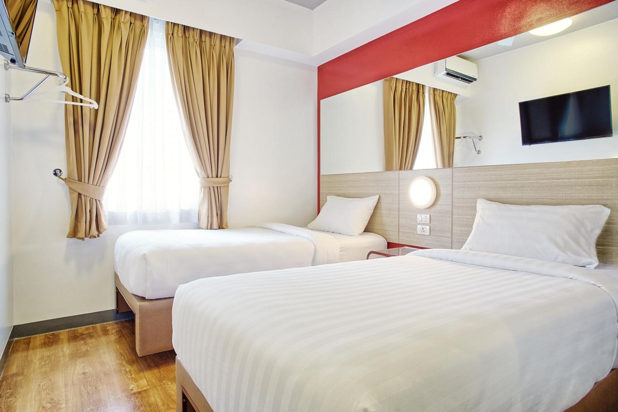 Red Planet Quezon City Timog Exterior photo